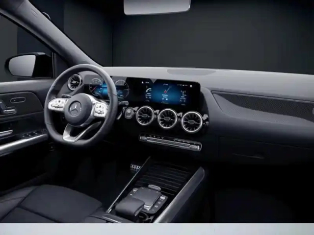 Mercedes Gla 250 e amg line — photo 21