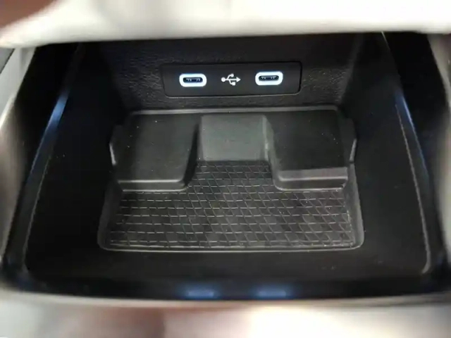 Renault Scenic e-tech électrique 220 ch grande autonomie — photo 33