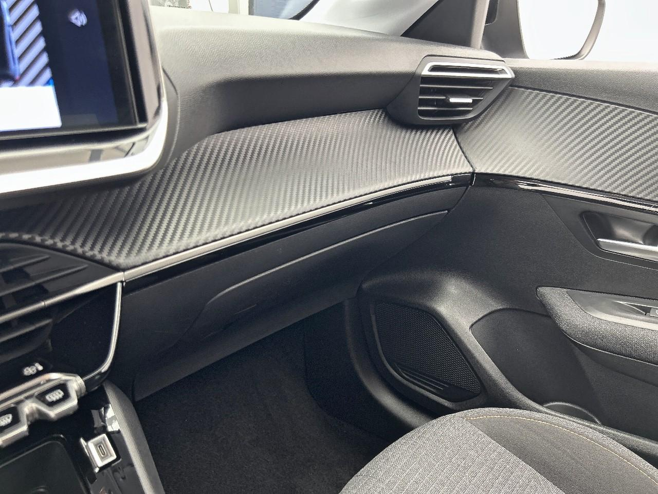 Peugeot 208 100 s&s bvm6 style — photo 28