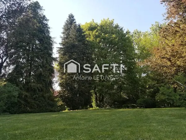 Maison 10 pièces 380 m²