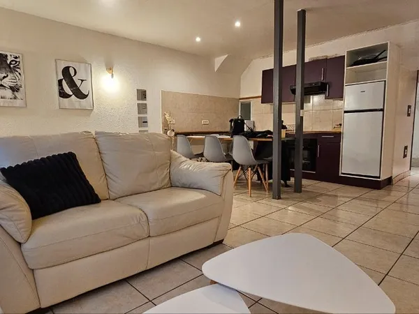 Loue appartement meublé