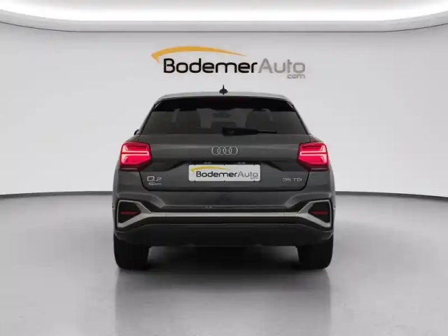 Audi Q2 35 tdi 150 s tronic 7 — photo 19