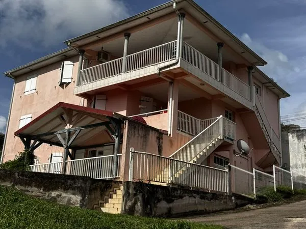 Immeuble de rapport 181 m²