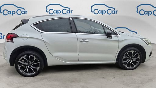 DS DS4 2.0 BLueHDI 180 EAT8 - Sport Chic – 2017 – 156960 km – Diesel – Boîte Automatique — photo 2