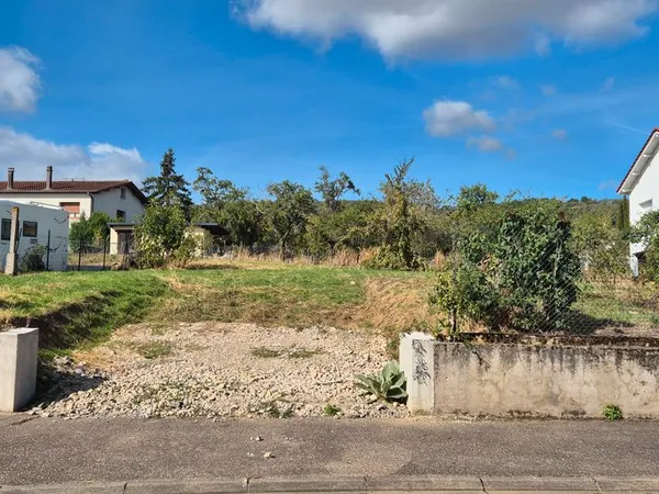Terrain constructible 502 m² à 27 min de Nancy - Libre constructeur