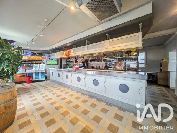 Vente Boutique/Local commercial 240 m²