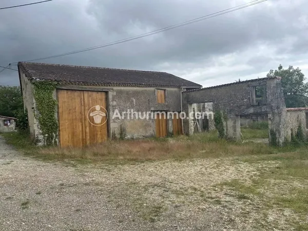 Maison 1 pièce 93 m²