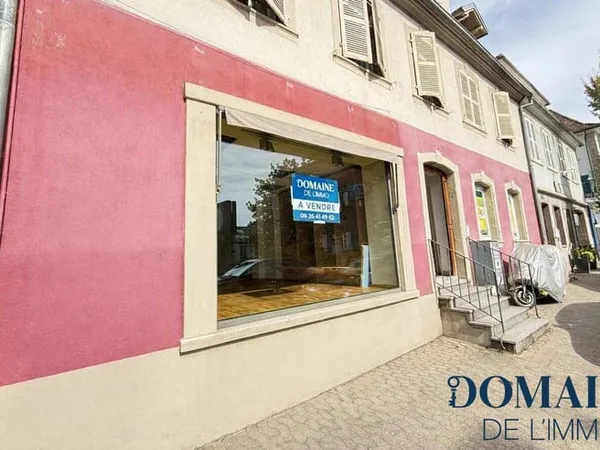 Local professionnel 82 m²