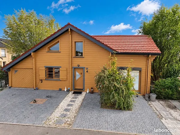 Chalet 6 pièces 151 m²