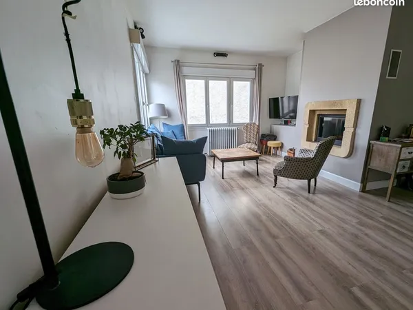 Appartement T3 lumineux de 70 m² — Secteur La Cartoucherie / Casselardit