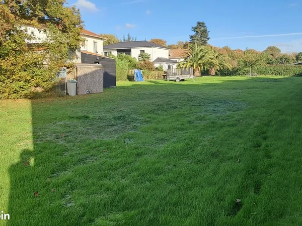 Terrain 1155 m² SAINT SULPICE DE ROYAN