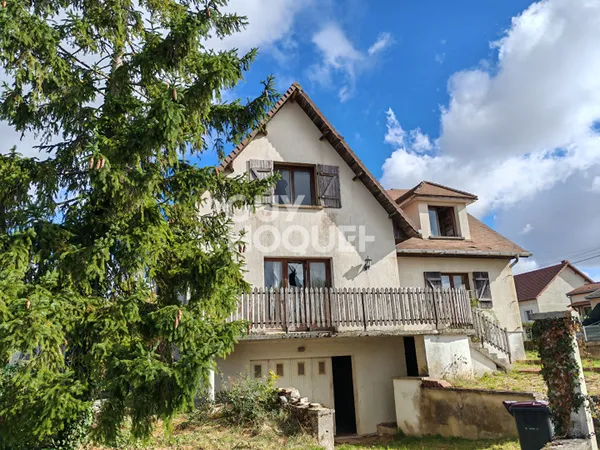 Grande maison à restaurer