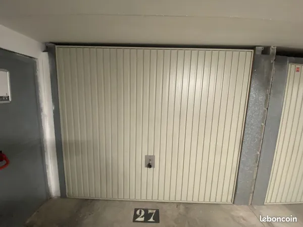 Parking/box 13 m² Toulon