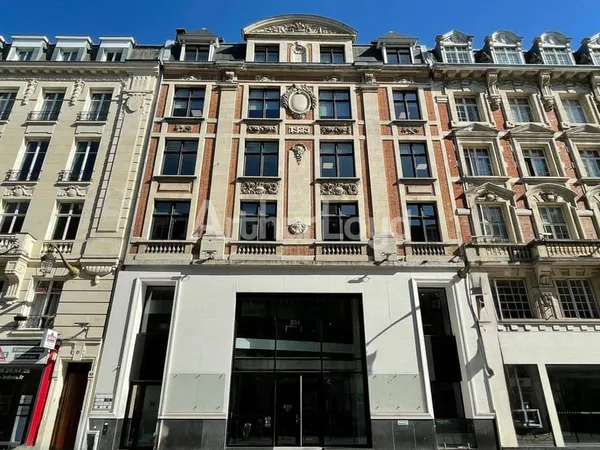 Bureaux 250 m²