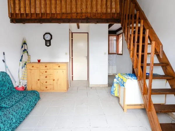 Gruissan - Les Ayguades : Pavillon 1 pièce + Mezzanine