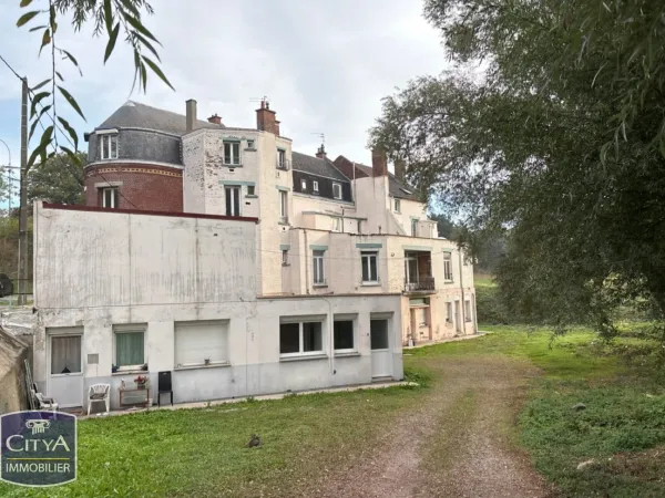 Immeuble 750 m²
