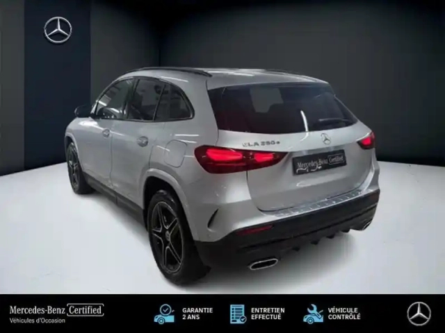 Mercedes Gla 250 e hybrid eq amg line — photo 23