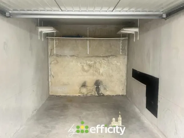 Parking 15 m²