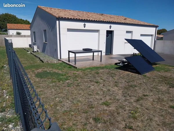 Loue maison à l'année