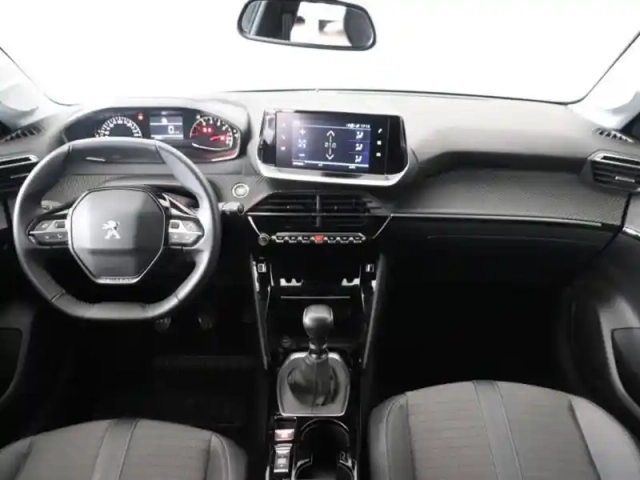 Peugeot 208 1.2 puretech 100ch s&amp;s allure 118g — photo 8