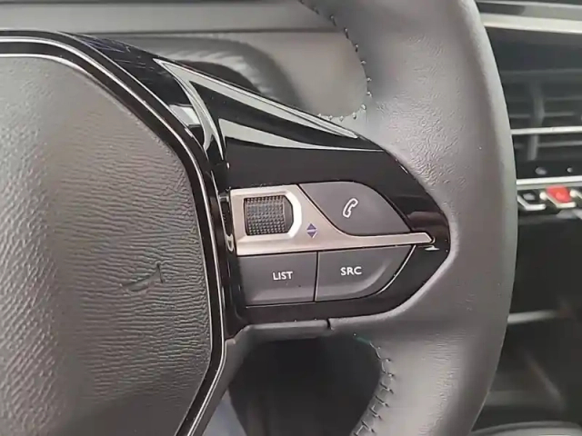 Peugeot 208 100 s&amp;s bvm6 — photo 45