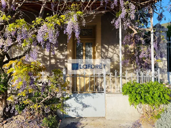 Maison 8 pièces 235 m²