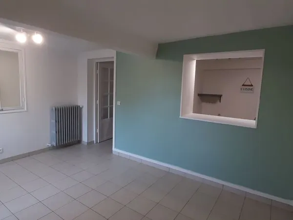 Studio à Longnes dans les YVELINES