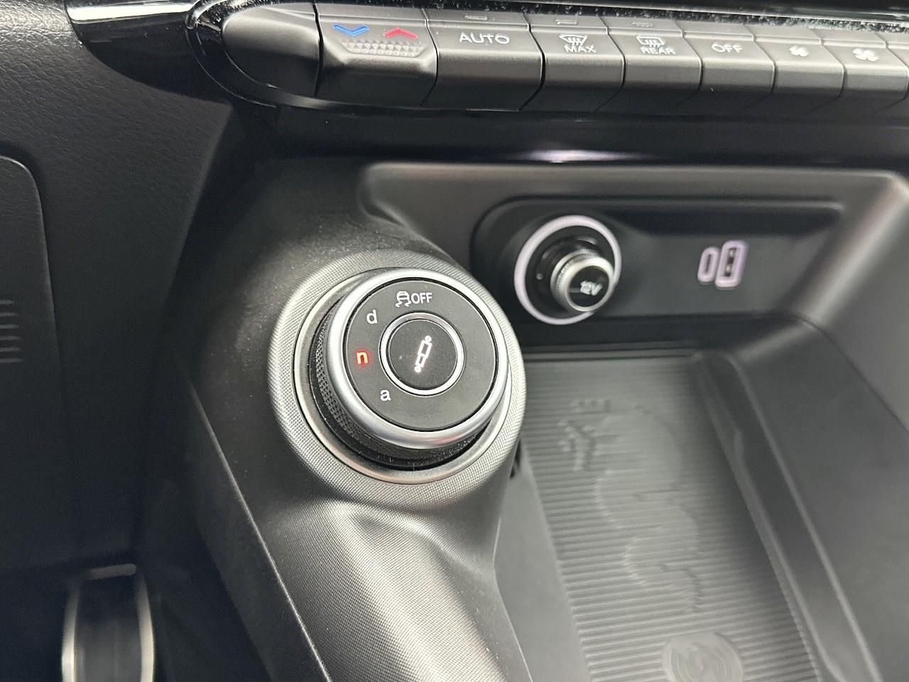 Alfa Romeo Tonale 1.5 hybrid 160 ch vgt tct7 veloce — photo 26