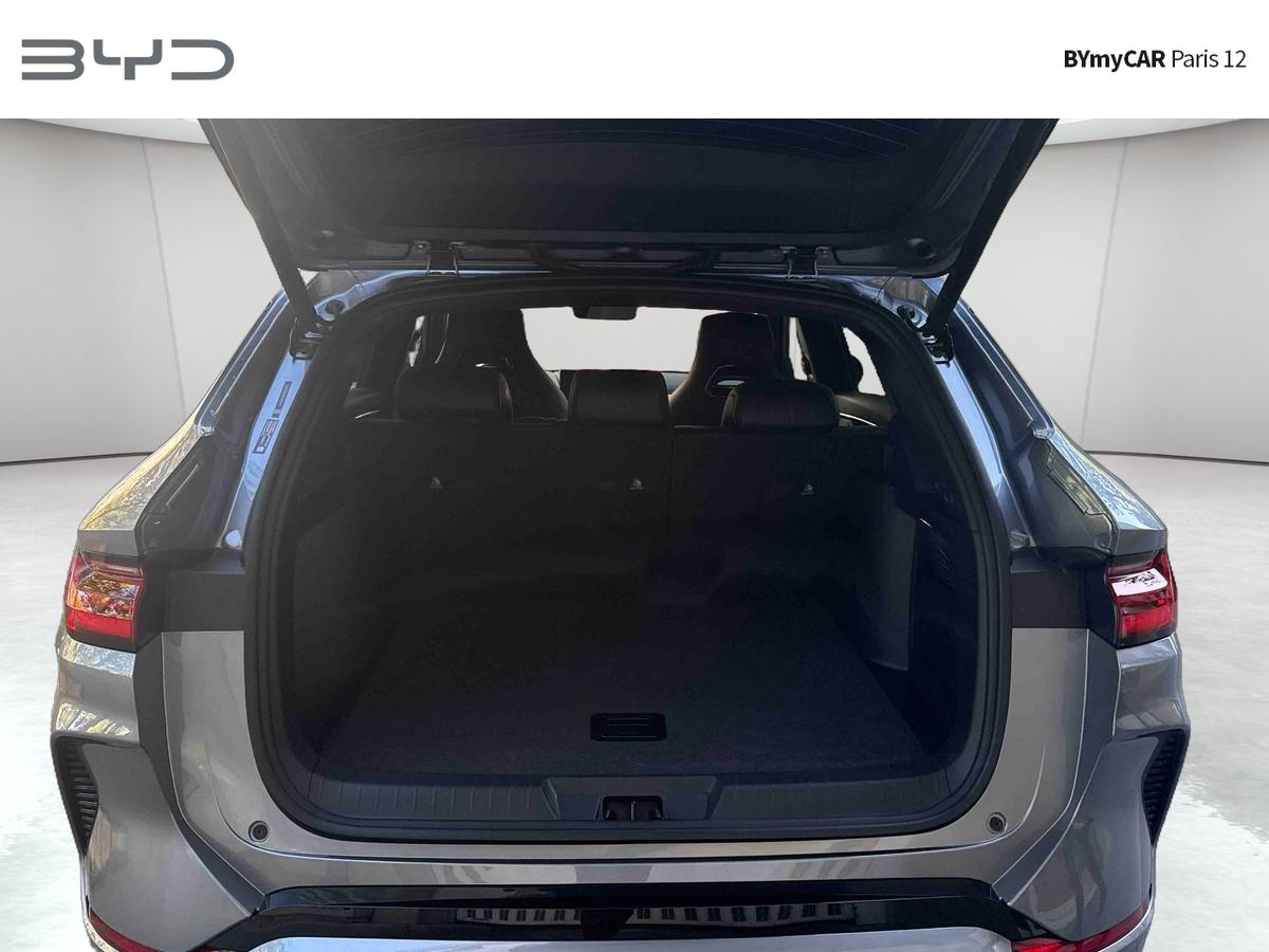 BYD Seal U 1.5l DM-i 324 ch AWD PHEV — photo 14