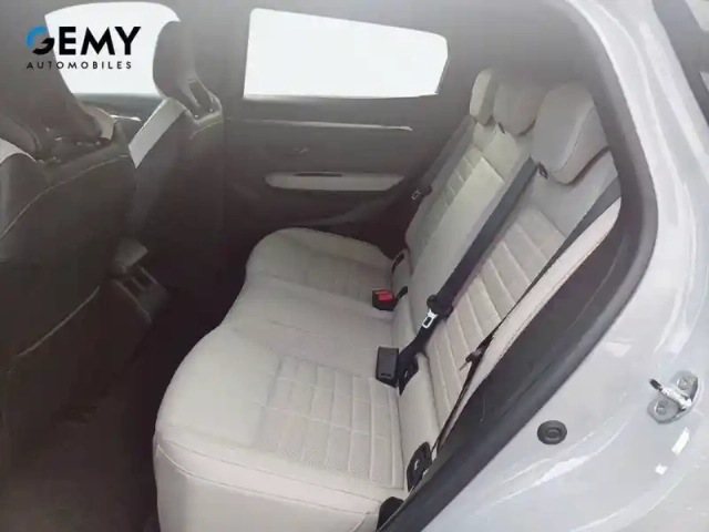 Renault Megane e-tech ev60 220 ch super charge — photo 31