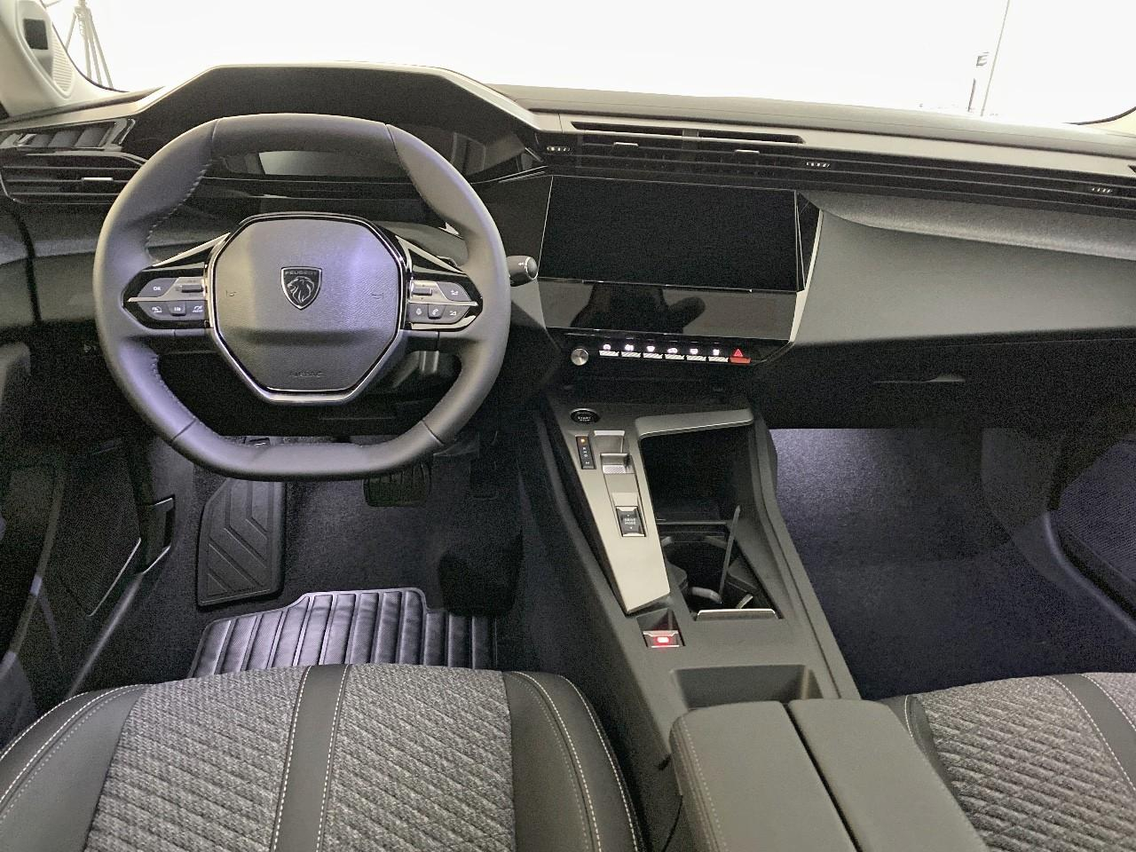 Peugeot 308 hybrid 145 e-dcs6 allure — photo 8