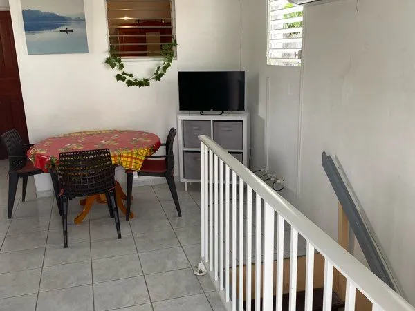 Appartement 2 pieces 26 m² . Etage 1