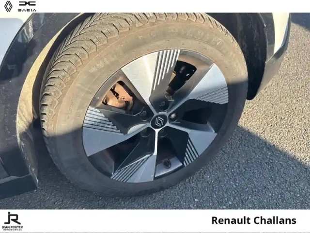 Renault Megane e-tech electric ev60 220ch equilibre super charge — photo 8
