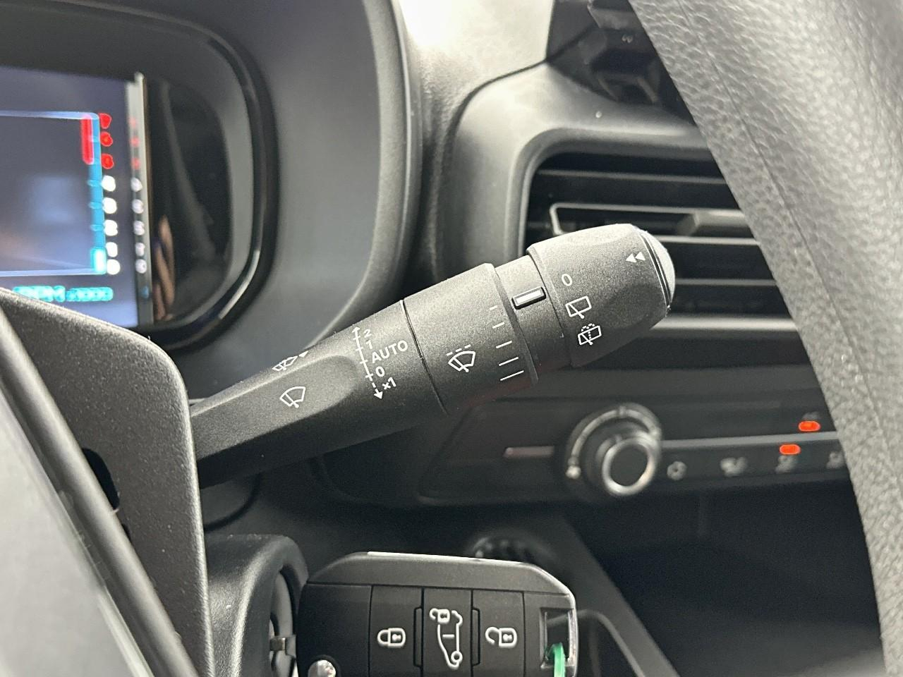 Citroën Berlingo van m diesel 100 ch manuelle — photo 20