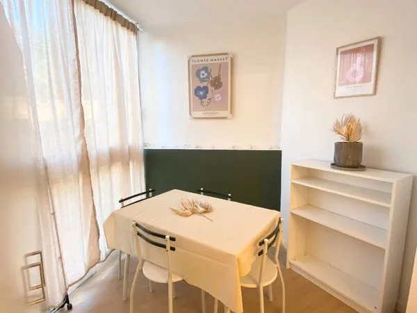 Studio 1 pièce 31 m²