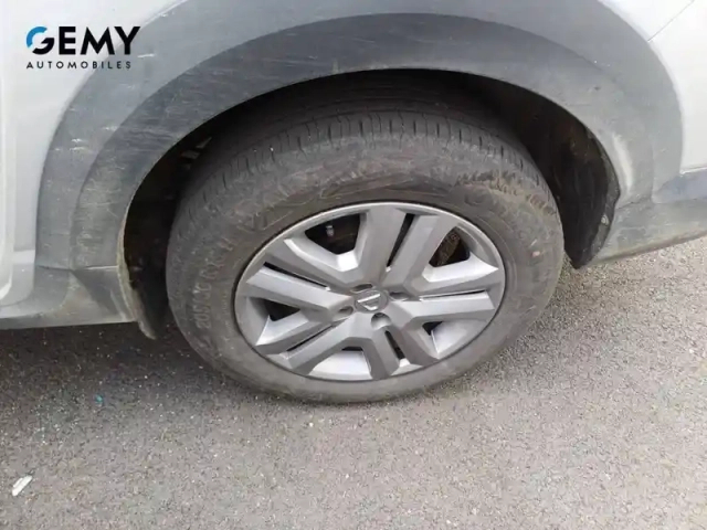 Dacia Jogger eco-g 100 5 places — photo 11