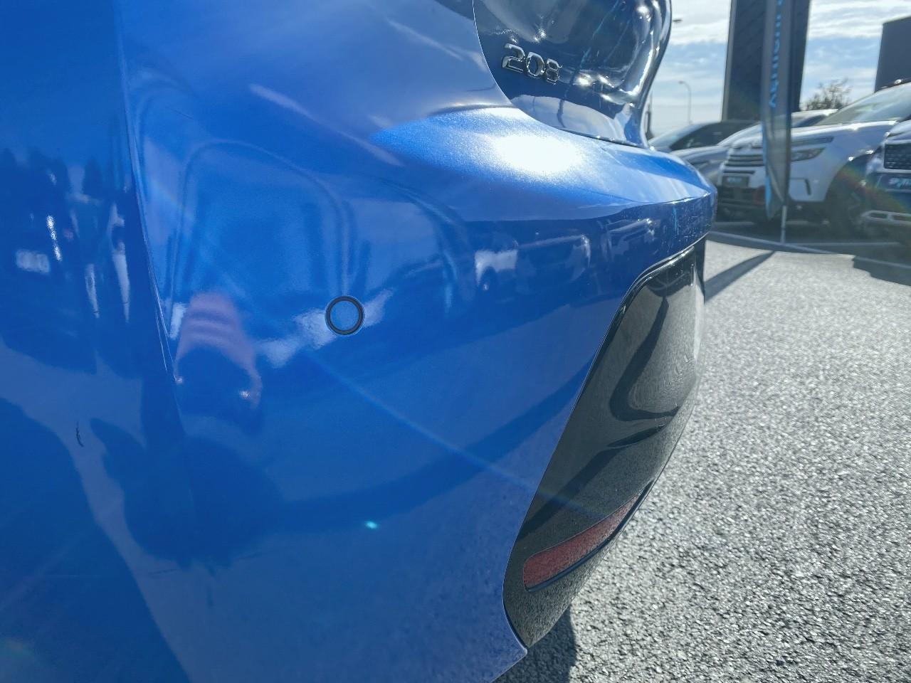 Peugeot 208 1.2 puretech 100ch s&s allure — photo 13
