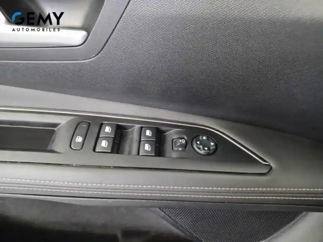 Peugeot 3008 bluehdi 130ch s&amp;s eat8 — photo 2