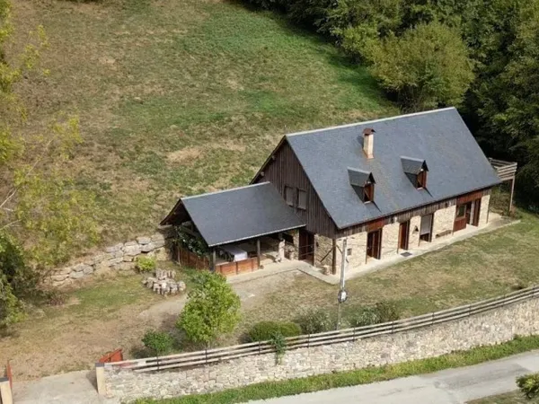 Maison 9 pièces 176 m²