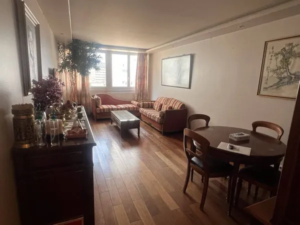 Appartement 4 pièces 90 m²