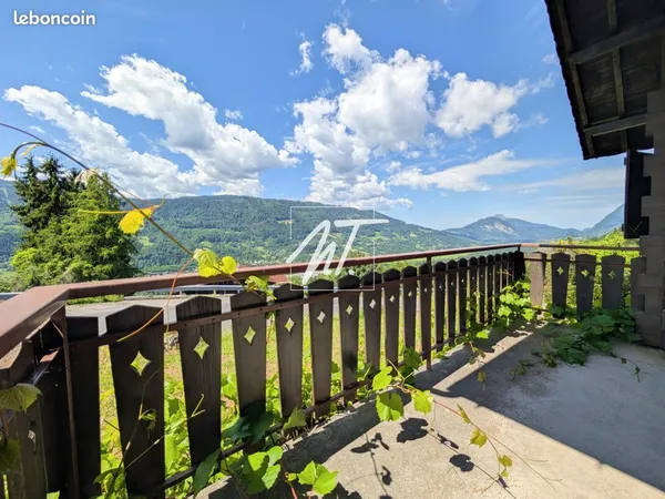 Chalet 4 pièces 83 m²