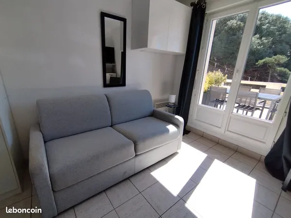 Studio meublé terrasse plage