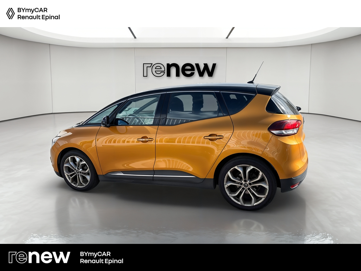 Renault Scenic TCe 140 FAP EDC — photo 2