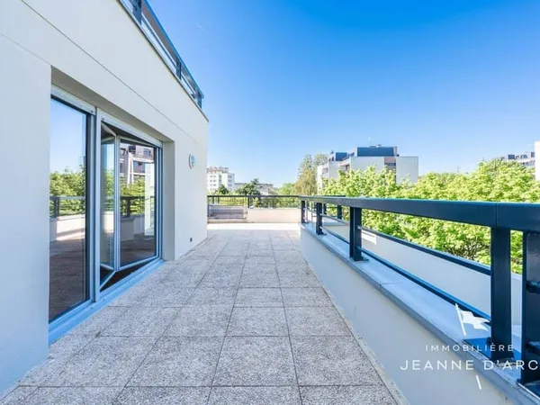 Appartement 4 pièces 90 m²