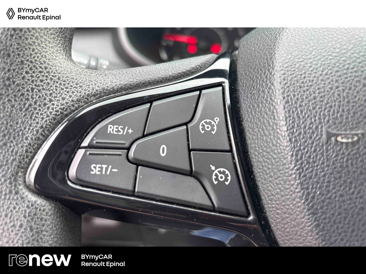 Dacia Sandero ECO-G 100 - 22 — photo 18