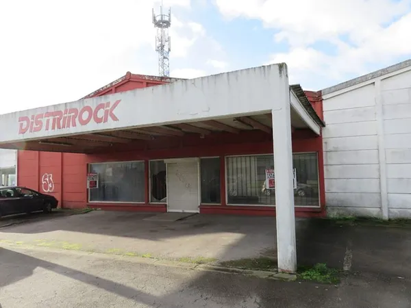 Entrepôt / local industriel