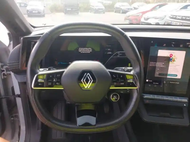Renault Megane e-tech ev60 220 ch super charge — photo 24