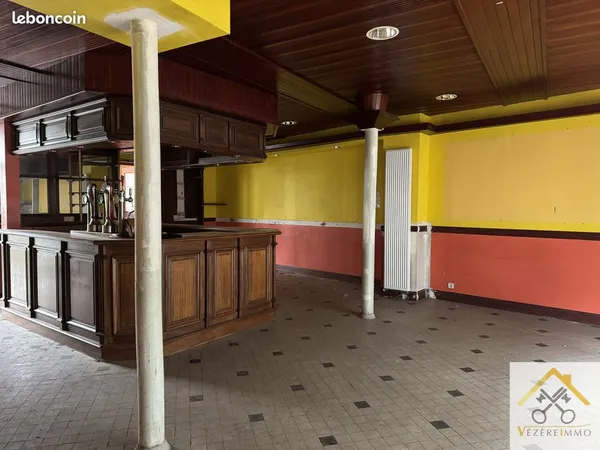 Local commercial 160 m² Objat