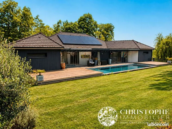 Maison 6 pièces 200 m²