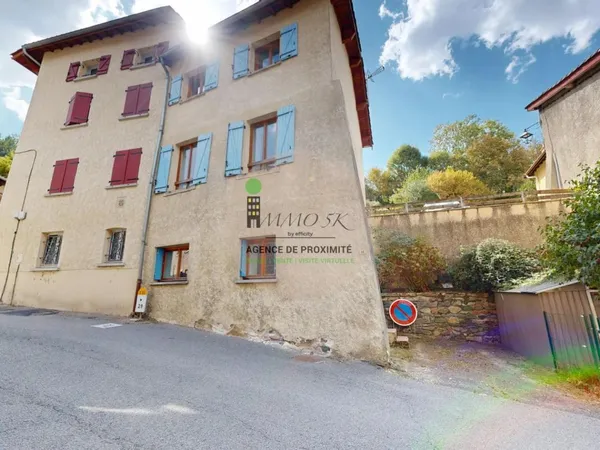 Vends maison de village - 90.38 m² - 4 pièces, 2 chambres - Courzieu 69690